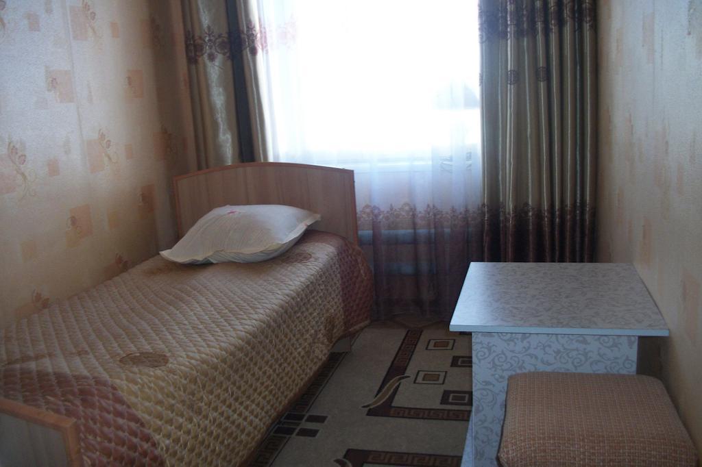 Hotel Enirest Karakol Camera foto